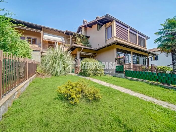 Appartamento bilocale in vendita in Via Belfanti, Castelletto Sopra Ticino