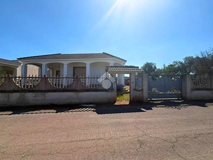 Appartamento con 7 locali in vendita in Via Filippo Brunelleschi, Nardo