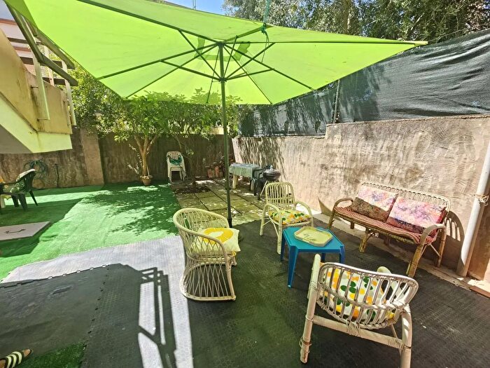 Casa con 7 locali in vendita in Gonnesa