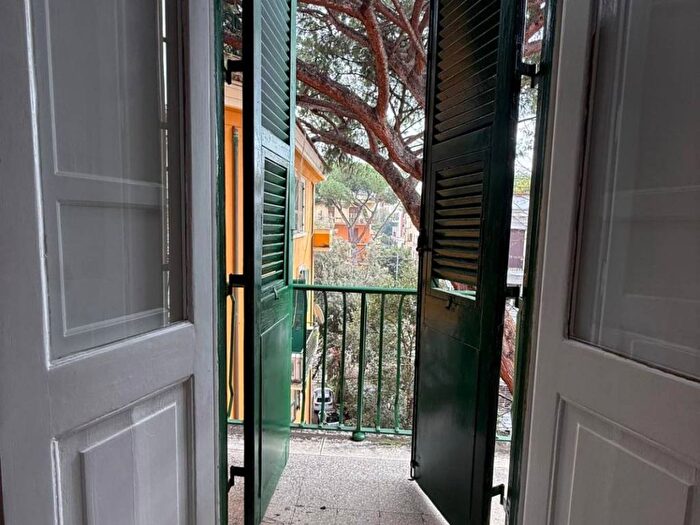 Appartamento con 6 locali in affitto in Corso Trieste, Trieste Coppedè, Roma