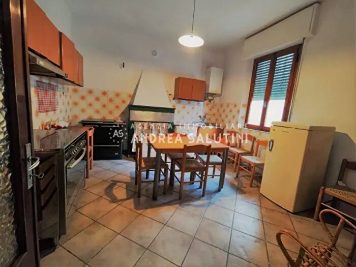 Casa con 6 locali in vendita in Via Vecchia di Pontedera, Ponsacco