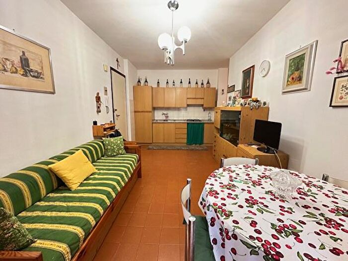 Appartamento trilocale in vendita in Follonica