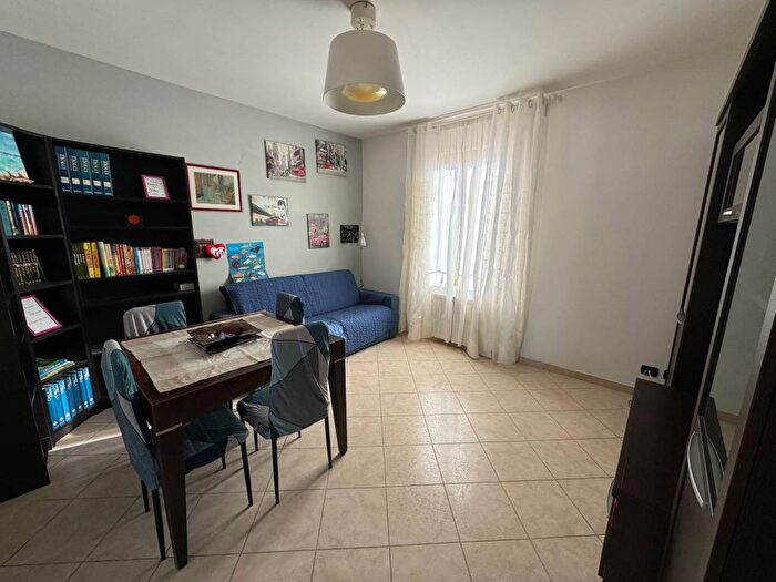 Appartamento trilocale in affitto in Via Antonio Fratti, Centro, Santa Marinella