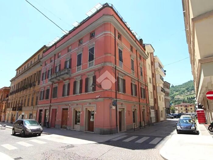 Appartamento trilocale in vendita in Corso De Michetti, Teramo
