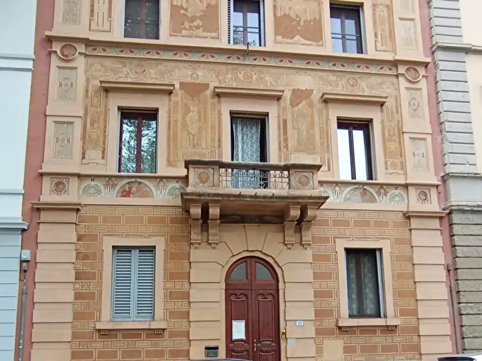 Appartamento con 6 locali in vendita in Via X Settembre Snc, Firenze