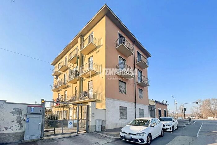 Appartamento bilocale in vendita in Via Ala di Stura, Torino