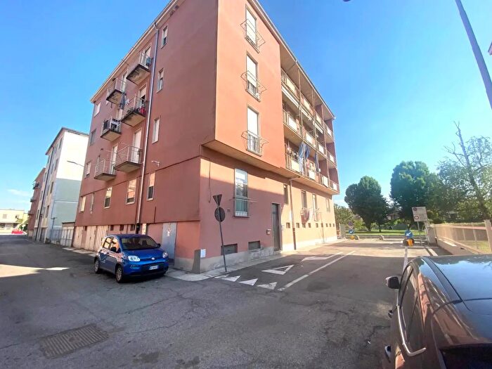 Appartamento bilocale in vendita in Via Papa Giovanni, Trino