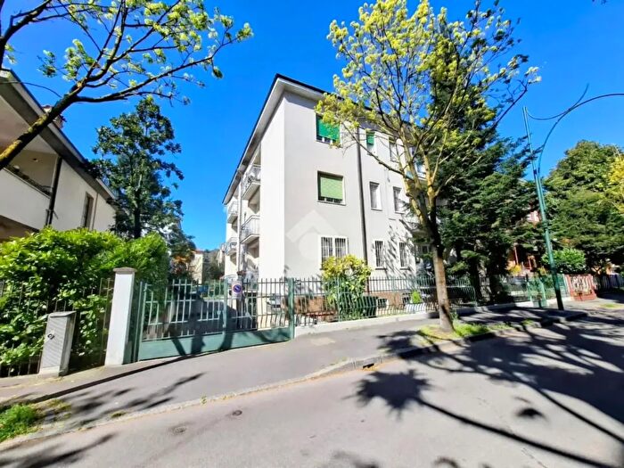 Appartamento bilocale in vendita in Viale Lombardia, Cusano Milanino