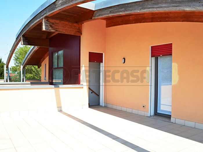 Appartamento con 6 locali in vendita in Via Matteotti, Montecchio Maggiore