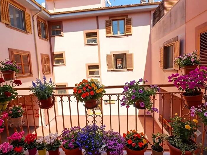Appartamento trilocale in vendita in Via Guglielmo Oberdan, Giulianova