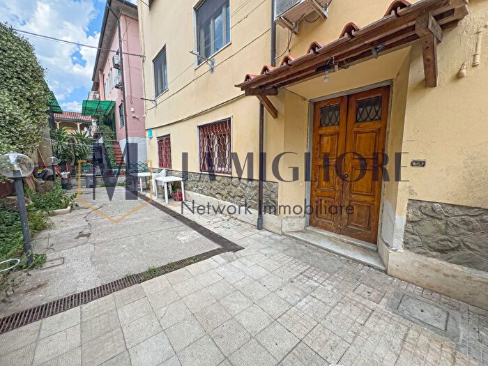 Appartamento quadrilocale in vendita in Vicolo Arcadia, Pistoia