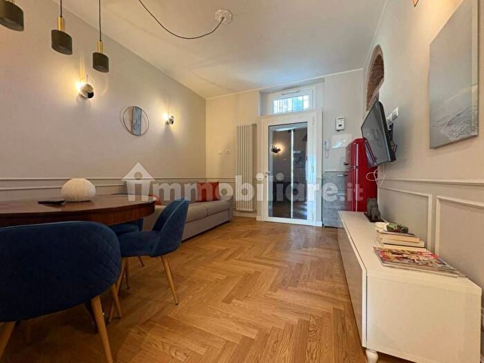 Appartamento bilocale in affitto in Via Paolo Frisi Milano MI Italia, Porta Venezia, Milano