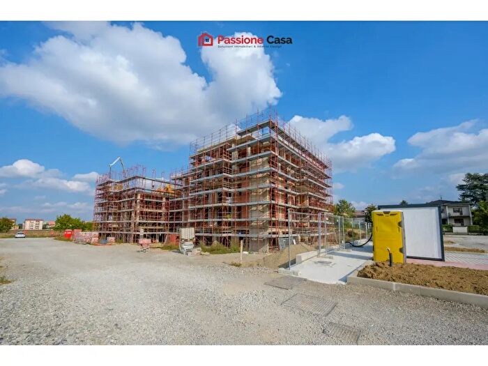 Appartamento trilocale in vendita in Strada Manara, Parma