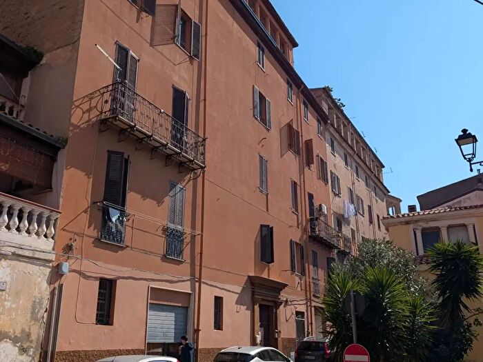 Appartamento quadrilocale in vendita in Via Giuseppe Grixoni, Ozieri