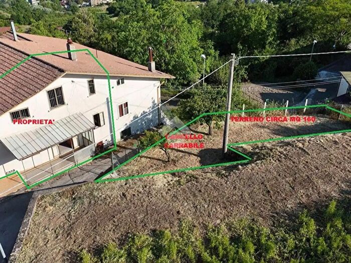 Casa trilocale in vendita in Via Luciani, Pietrastornina