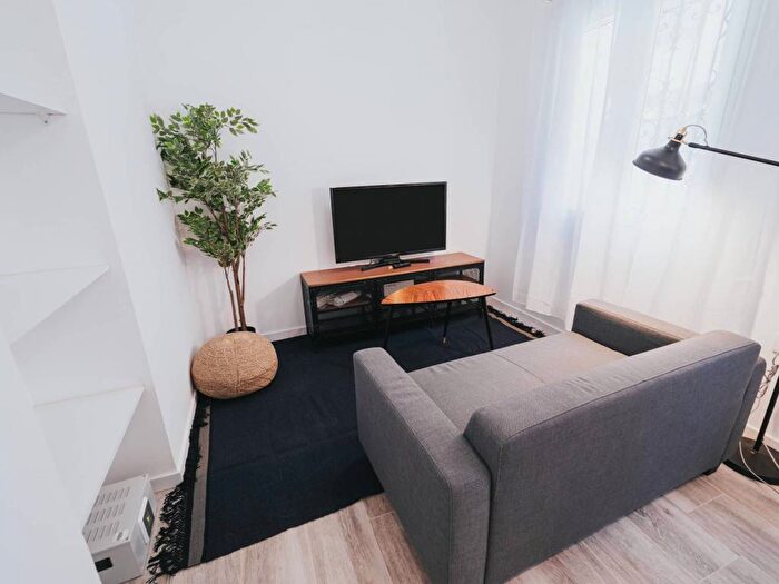 Appartamento monolocale in affitto in Via Vittoria Colonna, Amendola Buonarroti, Milano