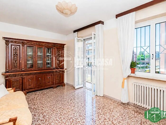 Appartamento quadrilocale in vendita in Via Raffaello Sanzio, Lodi