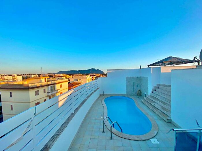 Casa bilocale in affitto in Via Arciglioni, Centro, Sabaudia