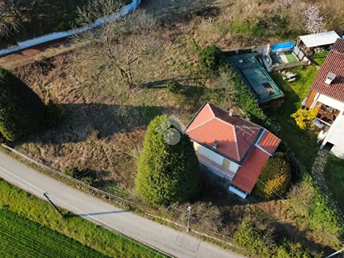 Casa trilocale in vendita in Via della Giachera, Reano