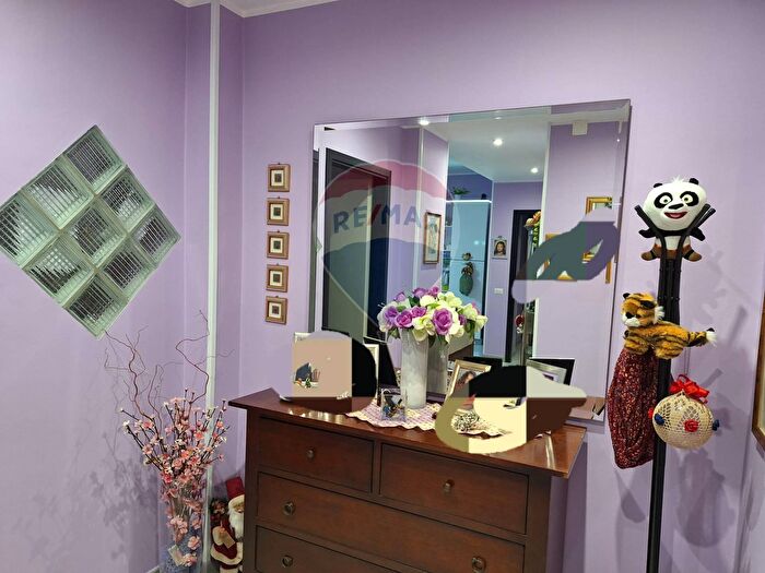 Appartamento con 5 locali in vendita in Viale Italia, Augusta