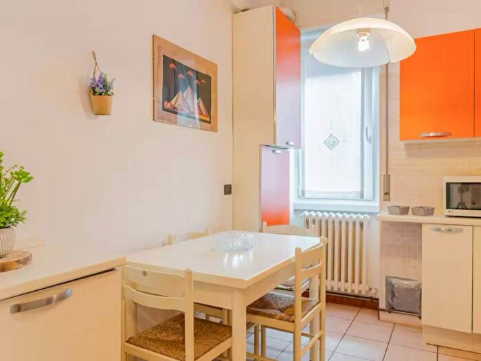 Appartamento bilocale in affitto in Via Tonale, Olate, Lecco