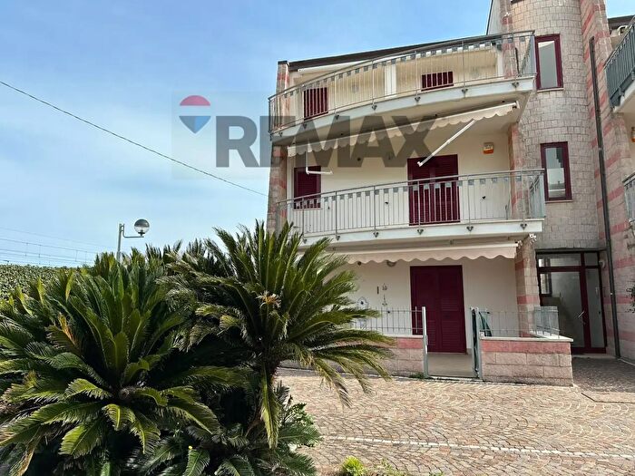 Appartamento bilocale in vendita in Via Giulio Cibotti, Casalbordino