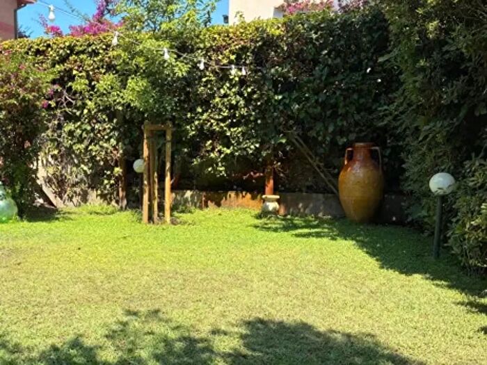 Casa con 5 locali in affitto in Via Gabicce Mare, Fiumicino