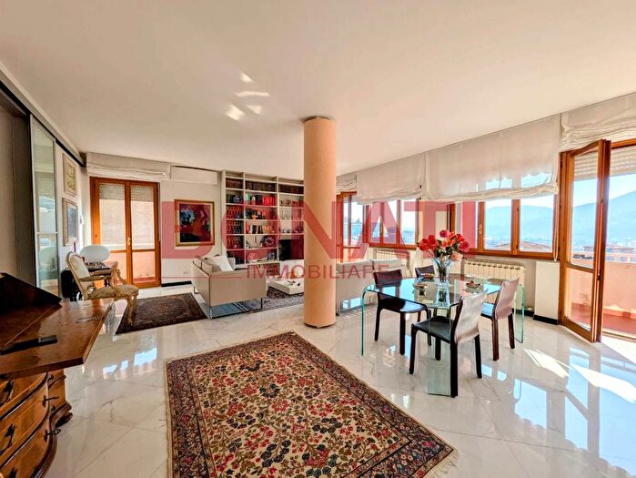 Appartamento con 7 locali in vendita in Via dei Colli, La Spezia