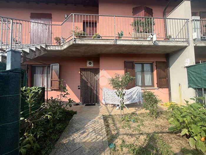 Appartamento trilocale in vendita in Via Padre Pio, San Gervasio Bresciano