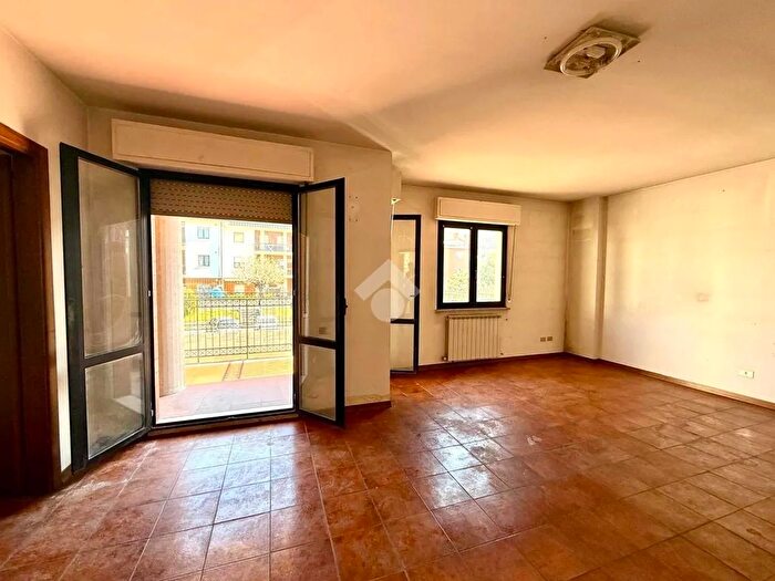 Appartamento quadrilocale in vendita in Via di Fontevole, Gubbio