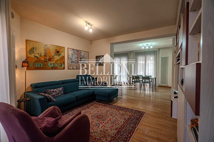 Casa con 5 locali in vendita in Via Sarpi, Vicenza