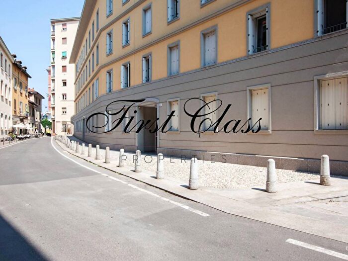 Appartamento bilocale in affitto in Via Magolfa, Navigli Darsena, Milano
