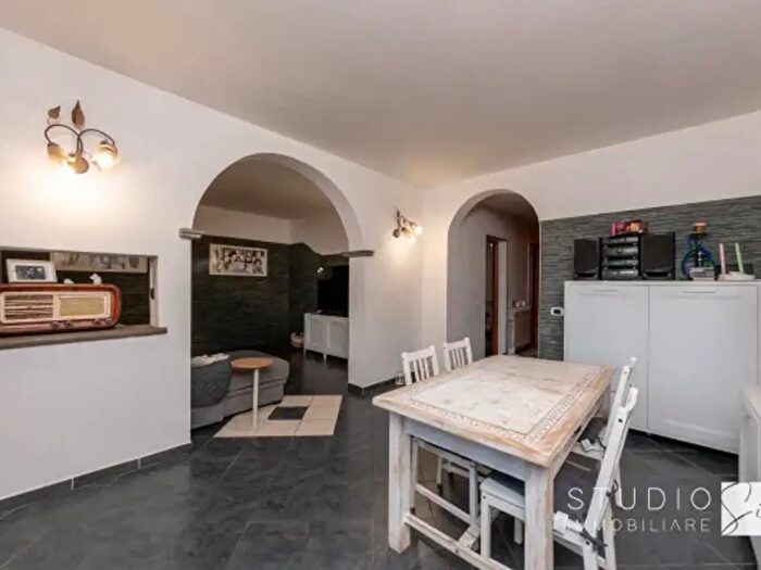 Casa con 6 locali in vendita in Via Giovanni Falcone E Paolo Borsellino, Quarrata