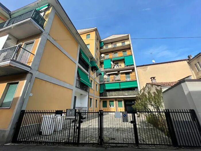 Appartamento quadrilocale in vendita in Via del Merlo, Voghera