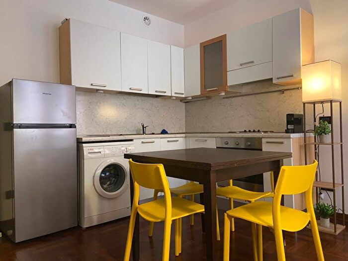 Appartamento bilocale in affitto in Via Cesare Battisti, Centro, Cremona