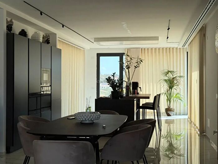 Casa trilocale in vendita in Strada Comunale Quartarella Serraucelli, Modica