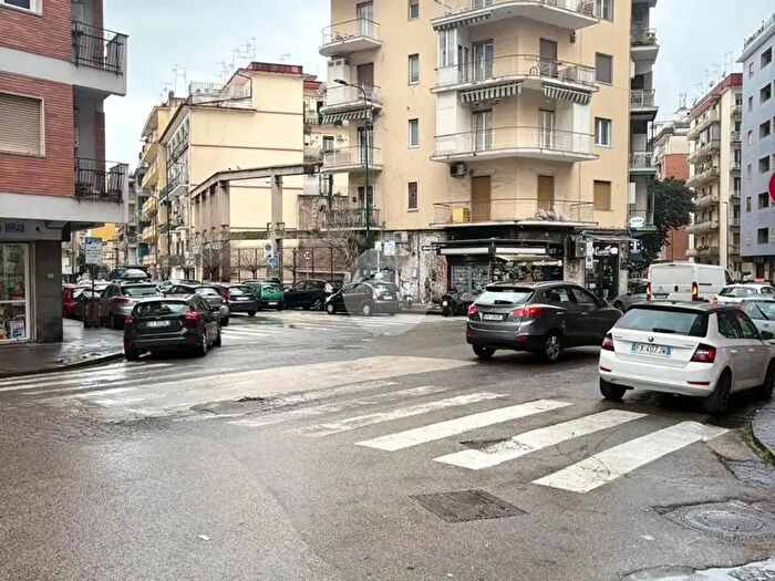 Appartamento bilocale in affitto in Vico Acitillo, Napoli