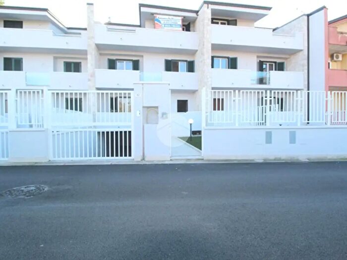 Casa con 6 locali in vendita in Via C Santagata, Santa Maria Capua Vetere