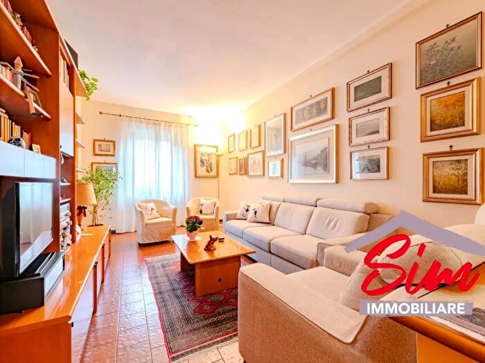 Appartamento quadrilocale in vendita in Corso Cavour Snc, Novara