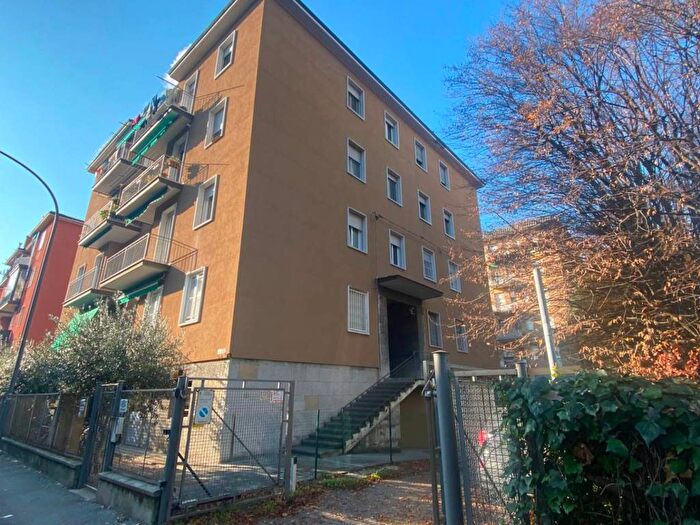 Appartamento quadrilocale in affitto in Via Luigi Vestri, San Donato, Bologna