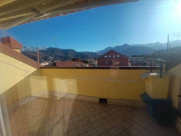 Appartamento trilocale in affitto in Via Medaglie d'Oro, Centro, Borgo San Dalmazzo