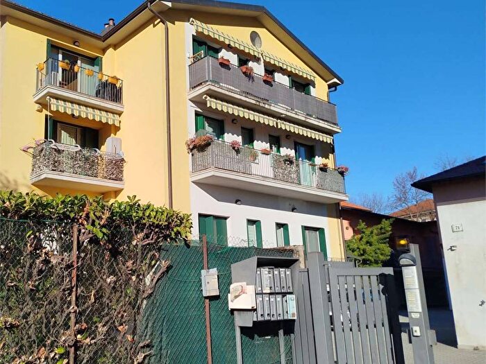 Appartamento bilocale in affitto in Via Tonale, Giubiano San Carlo, Varese