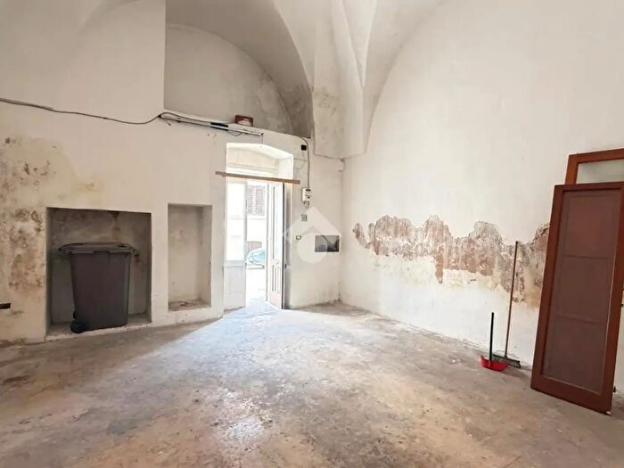 Casa bilocale in vendita in Via Racale, Alliste