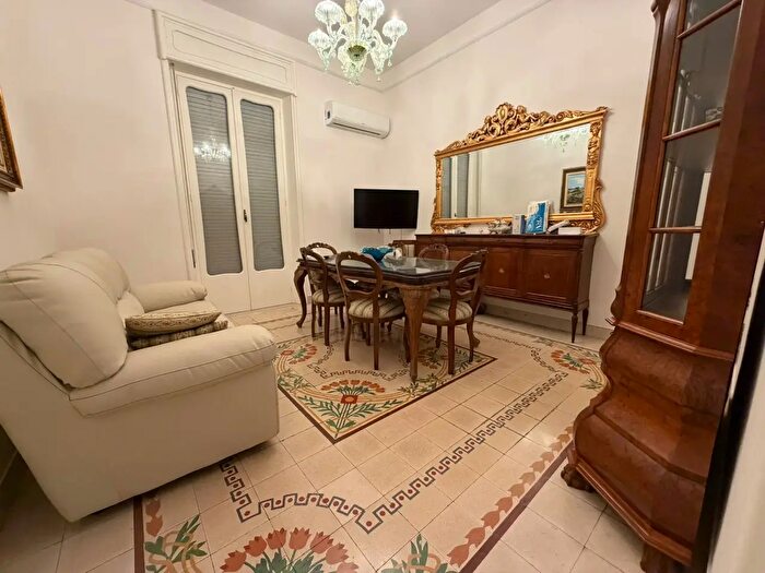 Appartamento quadrilocale in vendita in Via Livio Bassi, Trapani