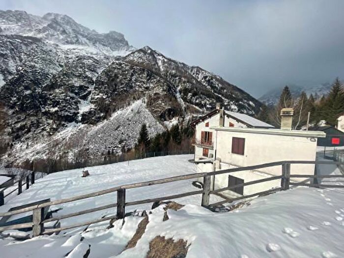 Appartamento trilocale in vendita in San Giuseppe, Chiesa In Valmalenco