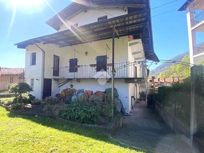 Case in Vendita e in Affitto - 2