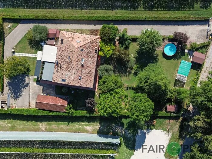 Appartamento con 5 locali in vendita in Via Martorella, Forli'