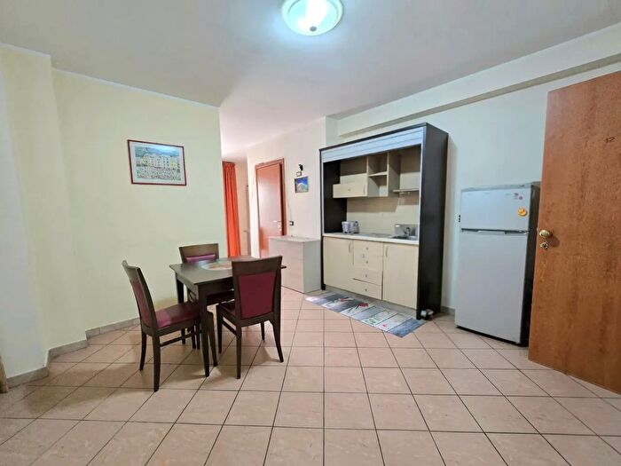 Appartamento monolocale in affitto in Via Steomboli, Catanzaro