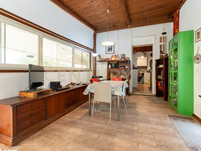 Casa bilocale in vendita in Via Re Martino, Catania