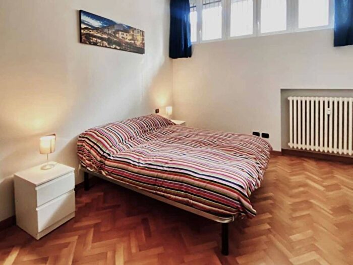Appartamento trilocale in affitto in Via Ettore Troilo, Ascanio Sforza, Milano